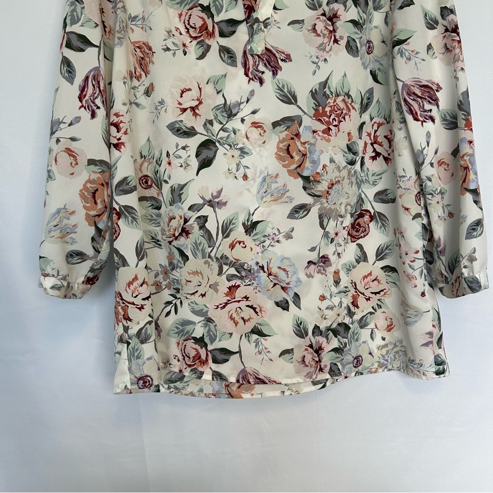 Elaine Rose Cream Floral Print Blouse‎ - Picture 4 of 10